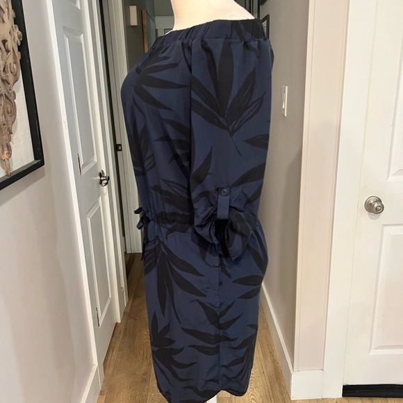 LOLE navy with black palm leaf print mini dress with draw strings - Picture 11 of 12